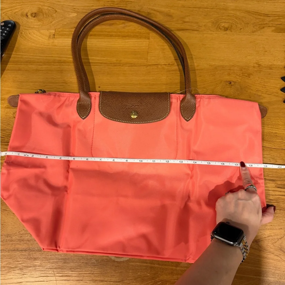 Longchamp Le Pliage Large Coral Nylon Bag - Picture 6 of 11